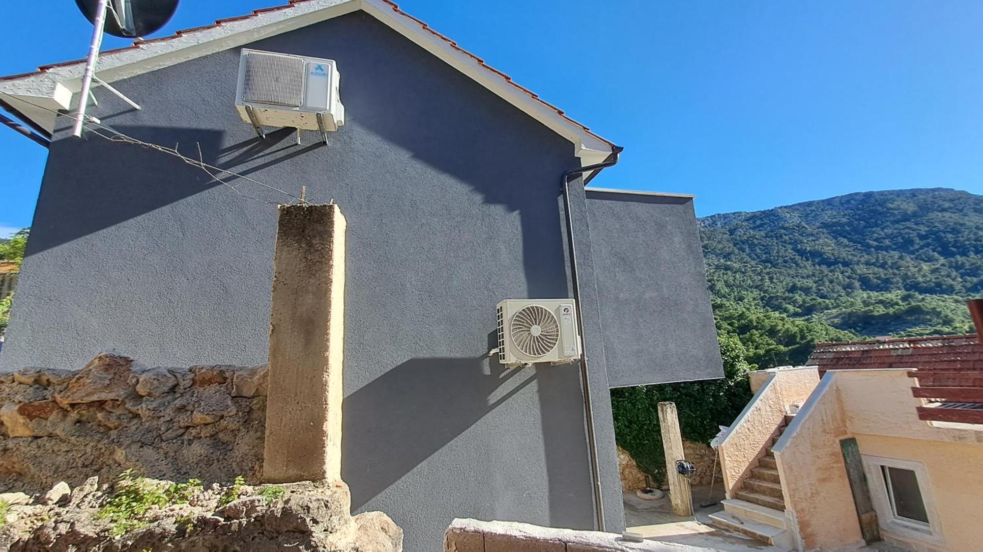 Hotel Kuca Za Odmor Dobrila à Jelsa  Extérieur photo